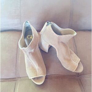 Gianni Bini square, suede heel with a zipper in the back.